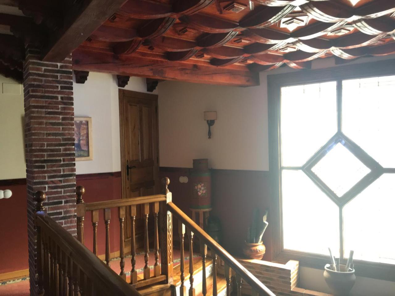 纳瓦雷东达德格雷多斯Ermita De Gredos别墅 外观 照片